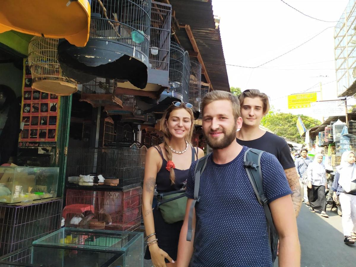 Griya Backpacker Pak Yon Panzió Malang Kültér fotó