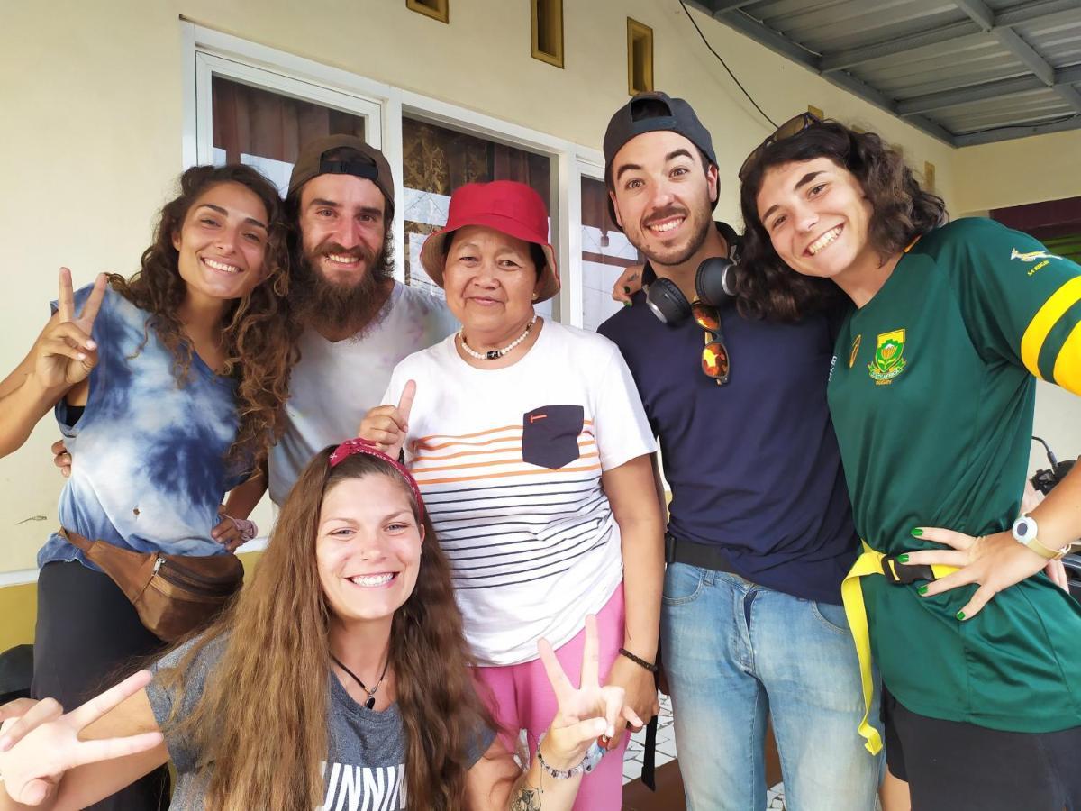 Griya Backpacker Pak Yon Panzió Malang Kültér fotó