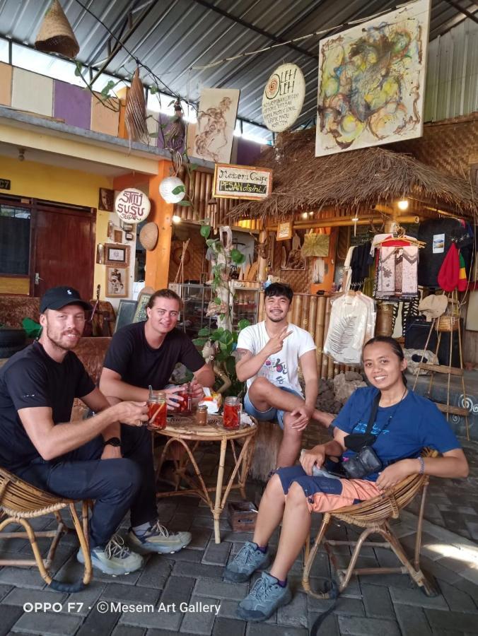 Griya Backpacker Pak Yon Panzió Malang Kültér fotó